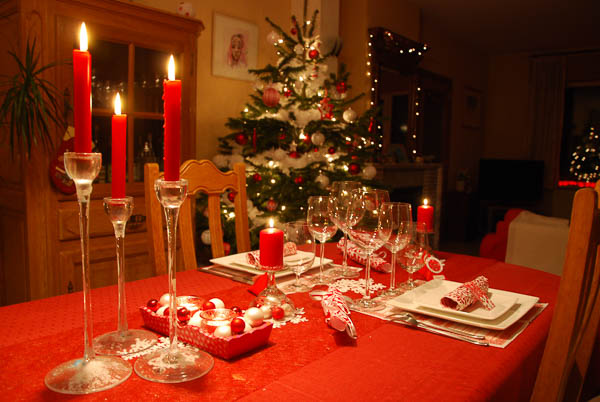 Déco de Table scandinave rouge et blanc